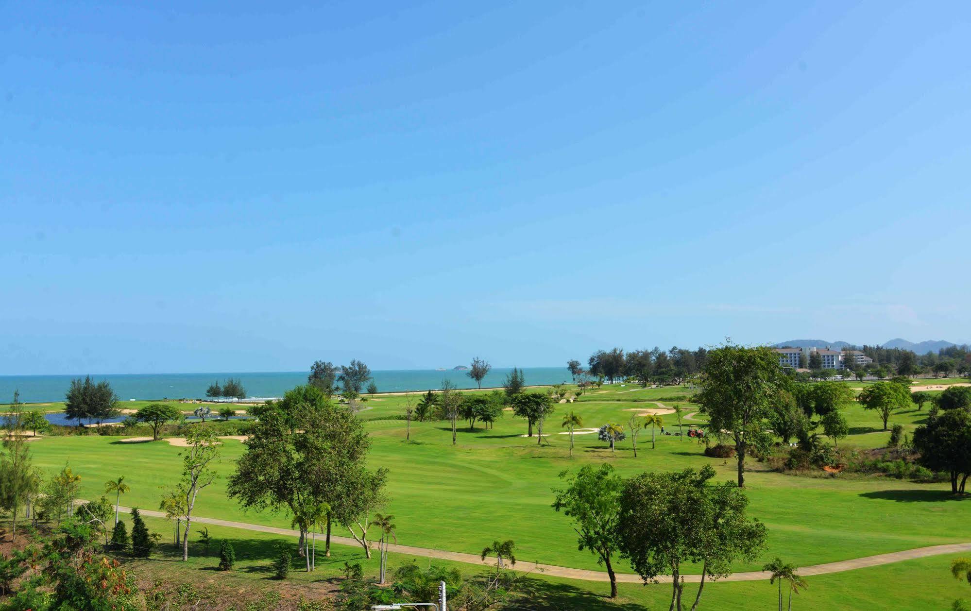 Autumn Hua Hin - The Sunset Room Exterior photo